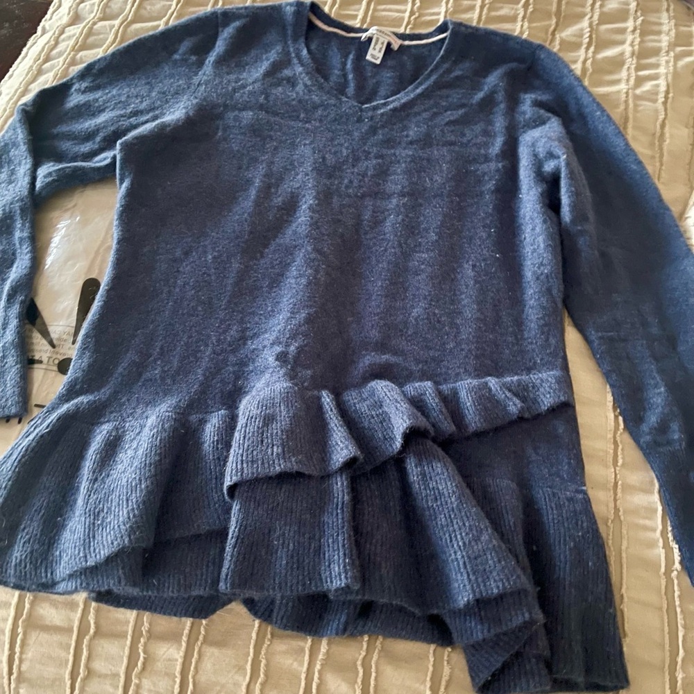 Isaac Mitzrahi Live 100% Cashmere Blue Ruffle Sweater